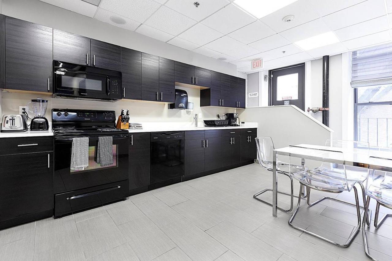 Апартаменти Studio Ready 4 Students & Traveling Professionals! 310 Бостон Екстер'єр фото